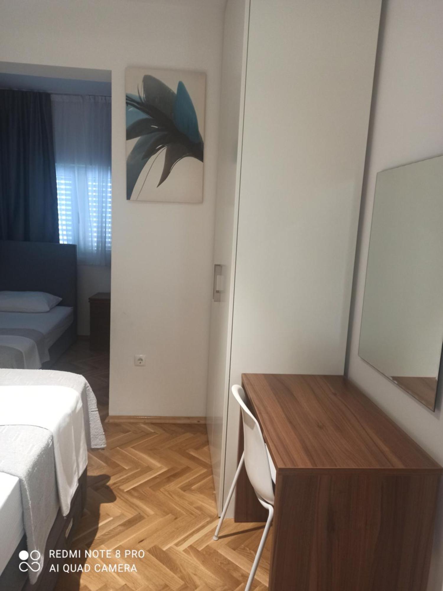 Apartments Zo Makarska Rum bild