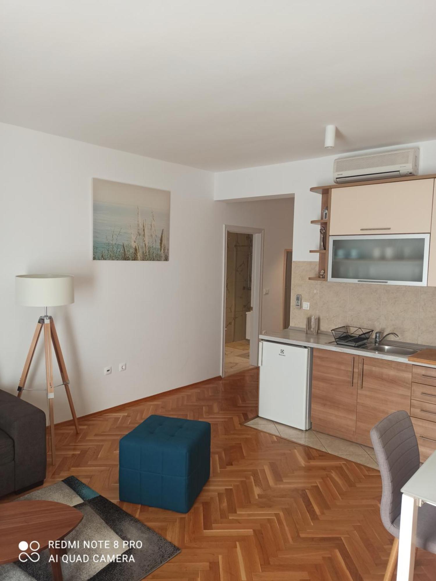 Apartments Zo Makarska Rum bild